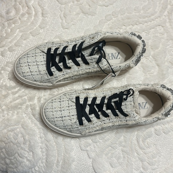 Zara embellished sneakers - Picture 13 of 13